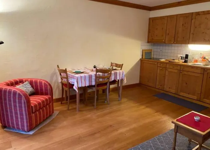 - La Vieze Thermes Park アパート *